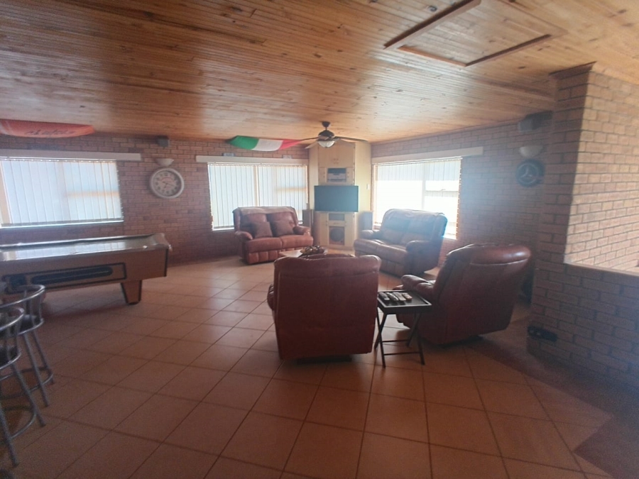 To Let 3 Bedroom Property for Rent in Dana Bay Western Cape